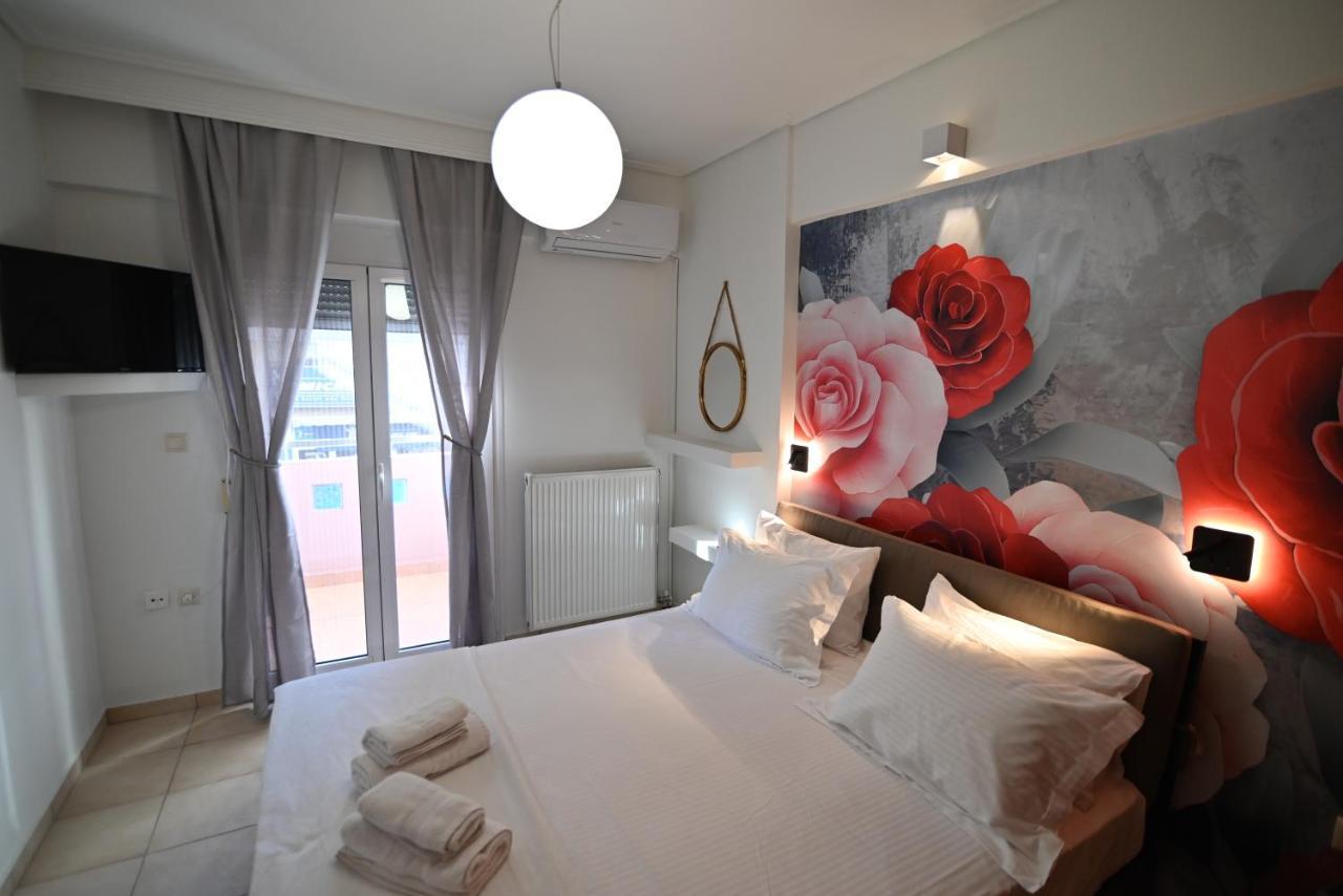 The Whole Packet A4 Center With Parking Apartment Larissa Bagian luar foto