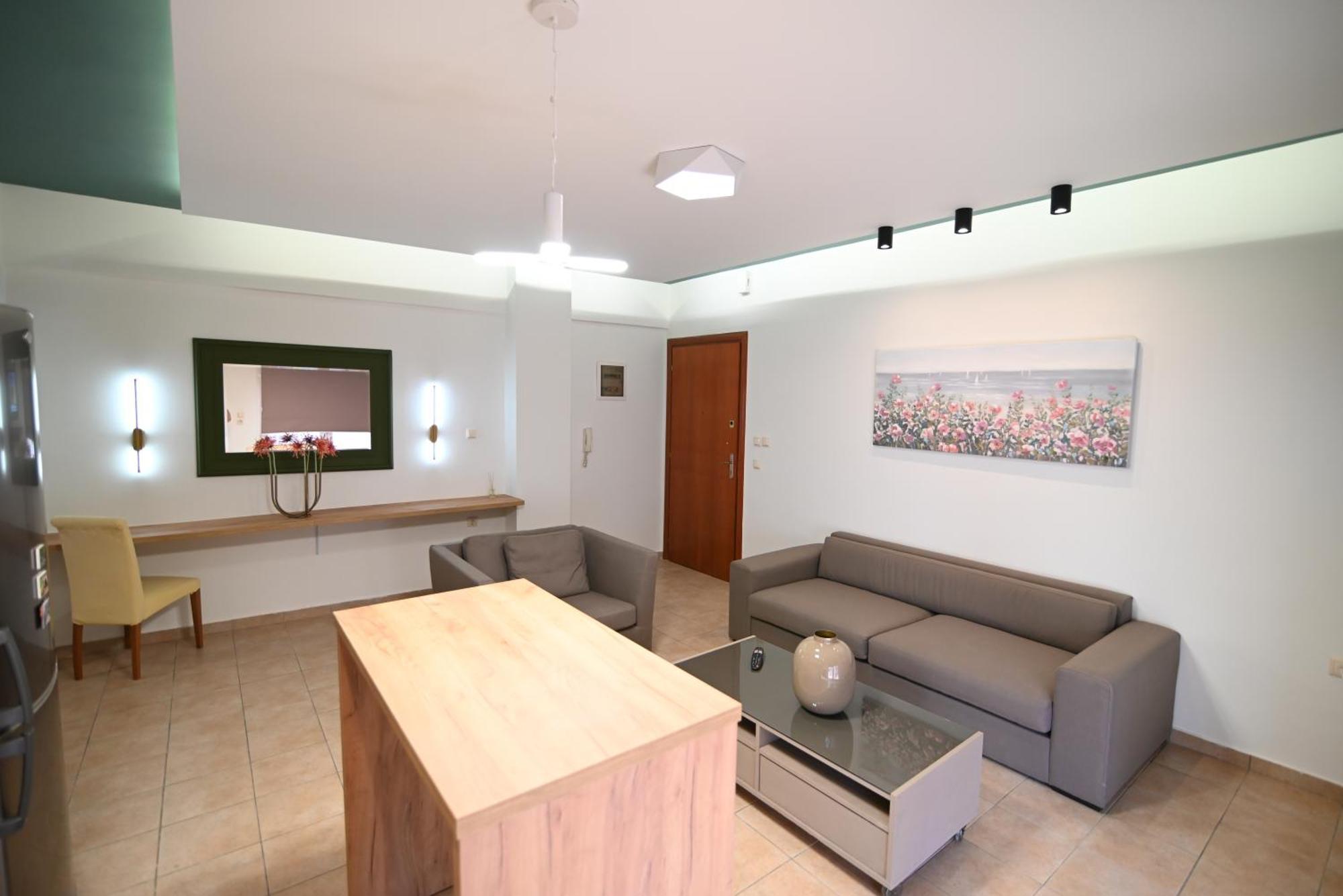 The Whole Packet A4 Center With Parking Apartment Larissa Bagian luar foto
